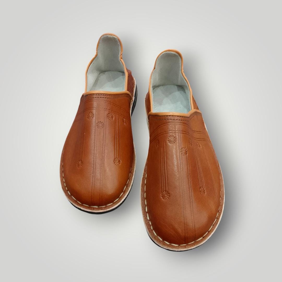 Handmade Moroccan Leather Babouche Stylish Brown Slippers Men Handmade Moroccan Leather Babouche Stylish Brown Slippers Men