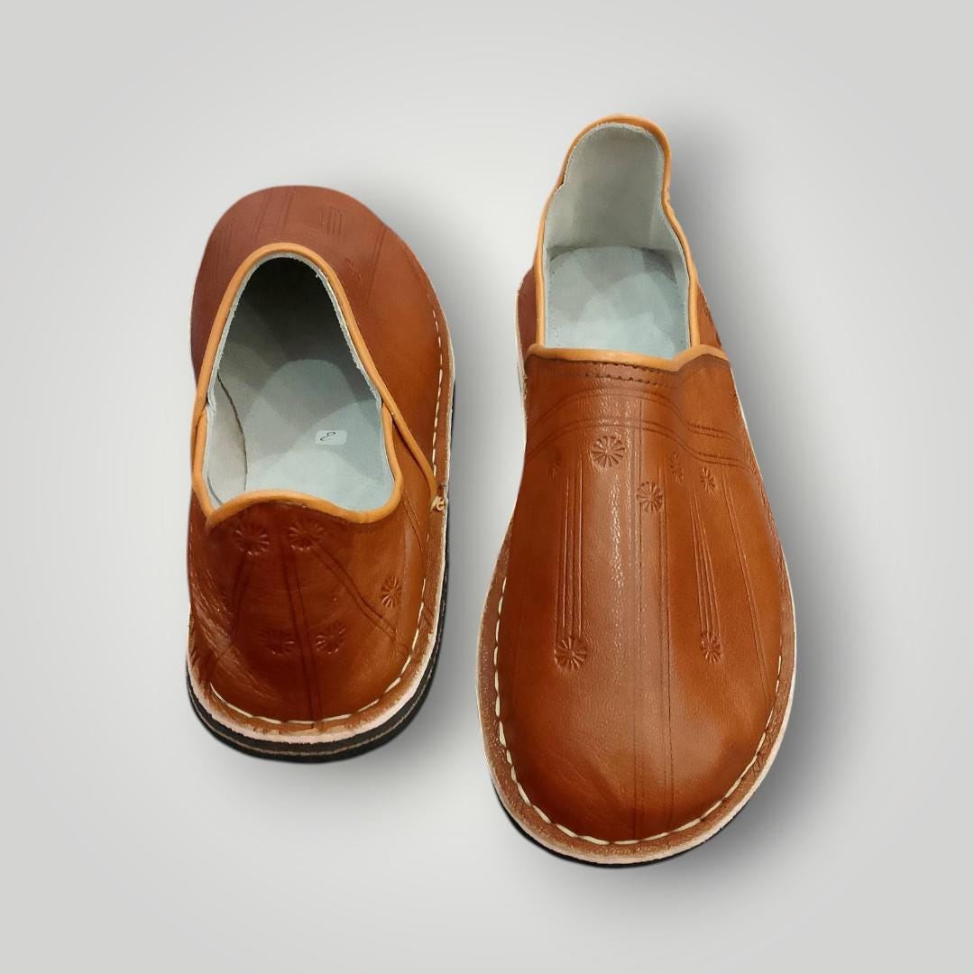 Handmade Moroccan Leather Babouche Stylish Brown Slippers Men Handmade Moroccan Leather Babouche Stylish Brown Slippers Men